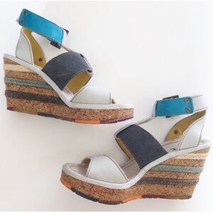 The Art Company Leather Wedge sandals